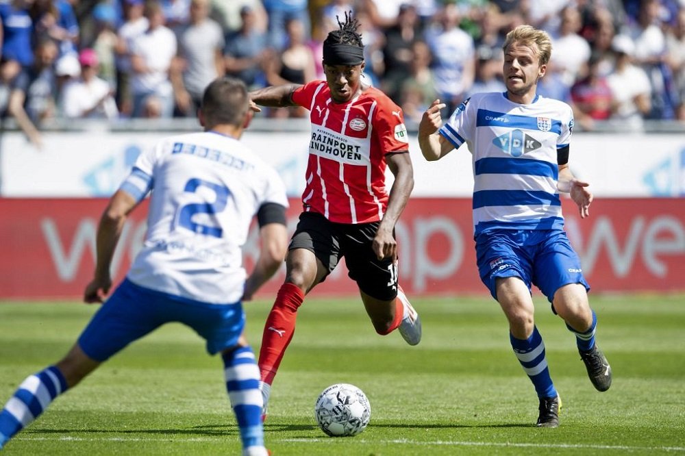 West Ham Have ‘Voiced An Interest’ In 40M Rated Eredivisie Speedster But They Face Battle With London Rivals