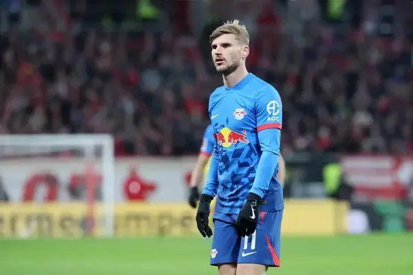 REPORT: £200K A Week Bundesliga Star Could Snub West Ham, Man Utd And Other Premier League Clubs