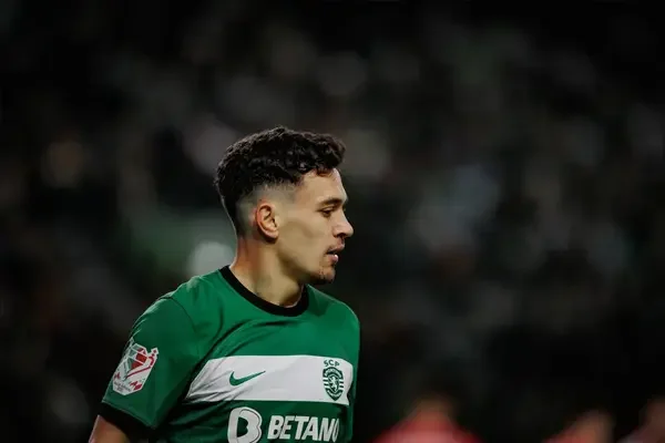 West Ham Target Move For Portuguese Ace Who Famously Scored From The Halfway Line Against Arsenal