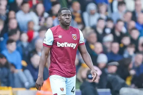 West Ham ‘Ready’ To Sell £30M Defender With Summer Revamp On The Cards