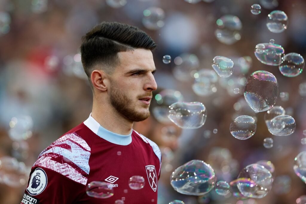 Declan Rice playing for West Ham