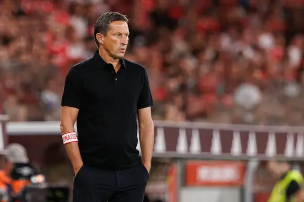 Journalist Claims West Ham May Turn To 2-Time Title Winning Coach Amid ‘Lukewarm’ Interest In Ex Chelsea Boss
