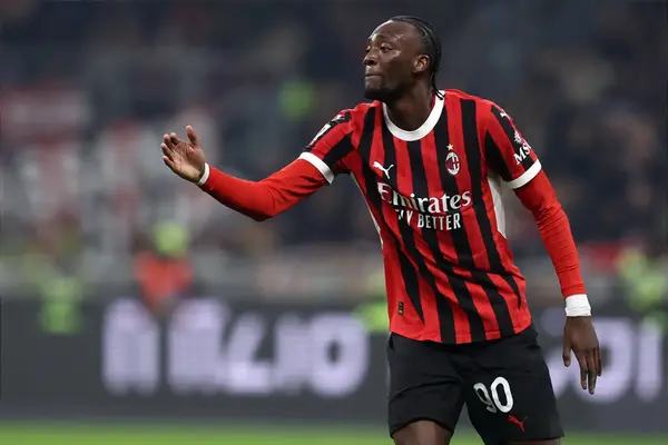 Romano Hints At Big Stumbling Block As West Ham Plot To Bring Ex-Chelsea Star Back To The Premier League