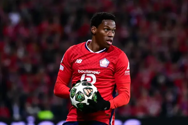 West Ham Present ‘Important’ Proposal To 23 Goal Striker But He Has Offered Himself To Another Club