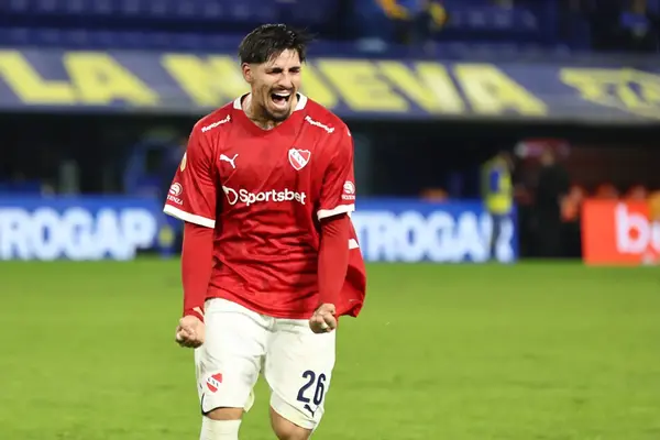 REPORT: West Ham Close To First Summer Signing Amid “Willing” £15m Claim