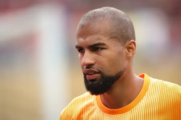 OPINION: West Ham Could Be About To Sign The Wrong Chelsea Goalkeeper