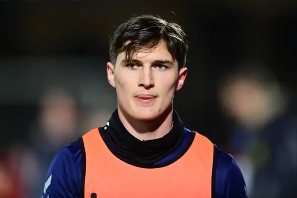 ‘I Say Put Him In’ ‘Baller’ West Ham Fans Urge Potter To Start Youngster Who Has Been Likened To Declan Rice