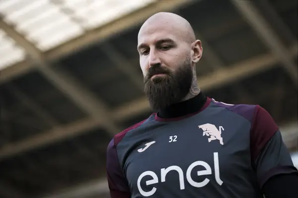 The Top 5 Goalkeepers (Based on xG Prevented) Who Premier League Clubs Can Sign This Summer