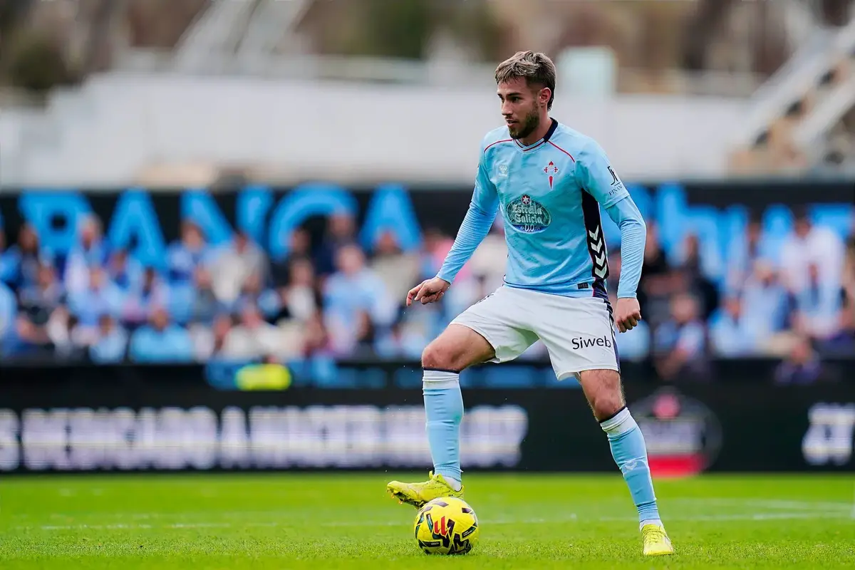 West Ham, Newcastle And Aston Villa Have Been ‘Offered’ Chance To Sign 4 Cap Spanish International For £8M