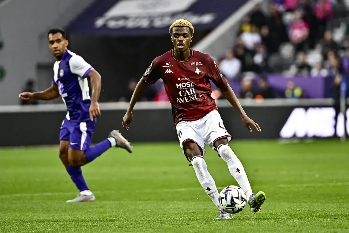 West Ham Target Admits He Was Flattered By Interest Following £6M Bid