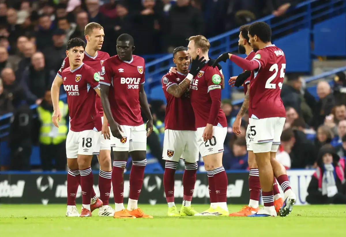 “Wonderful” West Ham Star Told Liverpool Transfer Could Be On If The Hammers Are Relegated