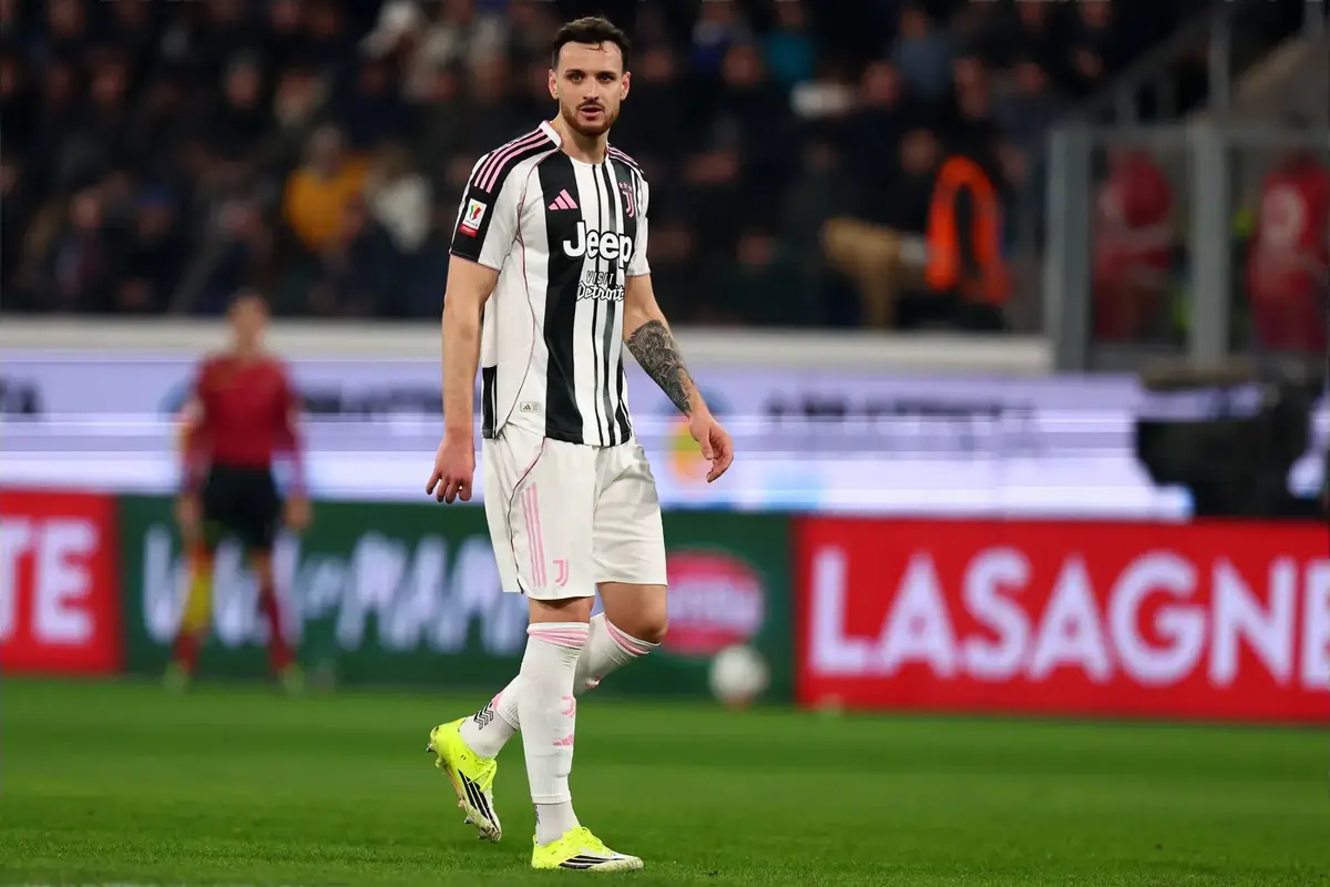 West Ham Target 6 Cap Italian International Who Could Be Sold For £17M This Summer