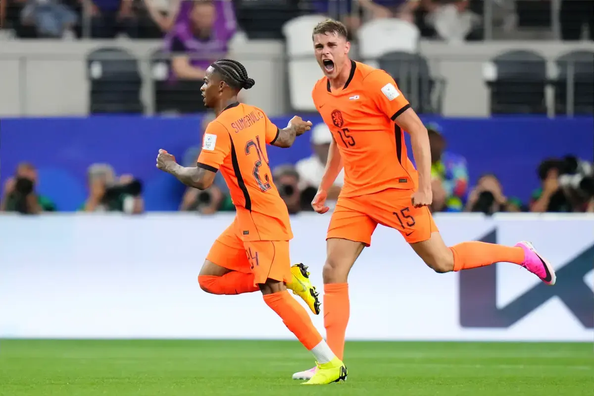 ‘Too Cheap’ ‘Stump Up The Money’ Fans React As West Ham Slap New Price Tag On Man Utd Target