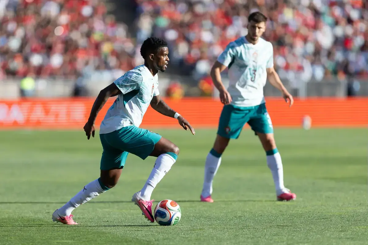 West Ham Eye Swap Deal Involving Wan-Bissaka And One Of Nuno’s Former Players