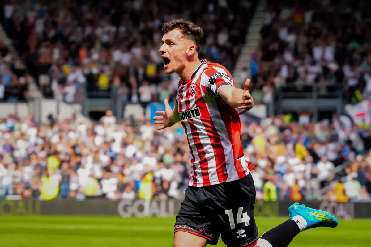West Ham Are ‘Keen’ On Recruiting Defender Who Could Replace Diouf